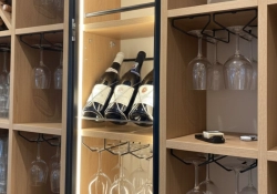 Bayeux- Reine Mathilde- meuble bouteilles- Collin Agencement